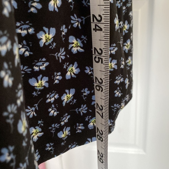 NWT - Tunic length tank top - Picture 5 of 6